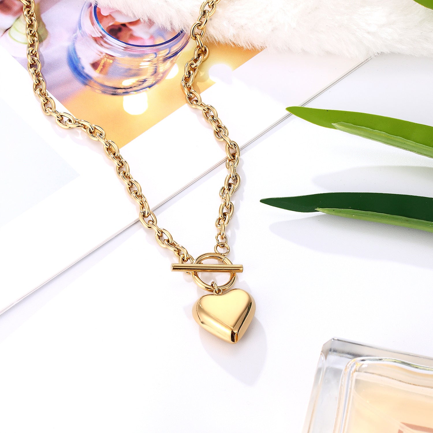 Simple OT-clasp Heart Pendant Necklace